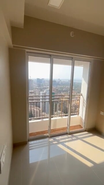 Room in 1 BHK Apartment at JP North Aviva, Mira Road – for Sale