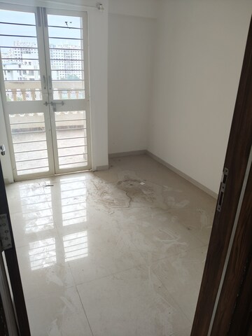 Room in 2.5 BHK Apartment at Venkatesh Bliss, Undri – for Sale