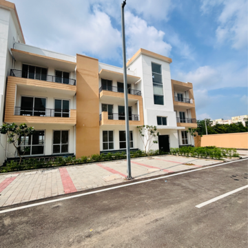 3 BHK Builder Floor – Exterior View View at BPTP Parklands, Sector 76 - for Sale