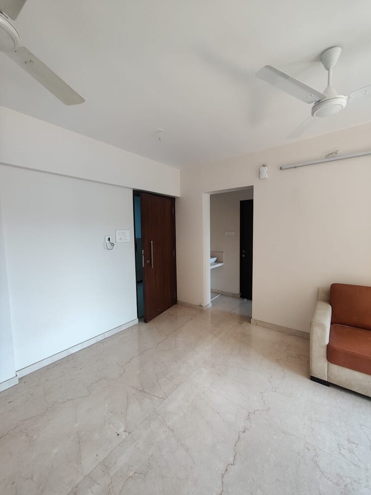Living Room, moss-aadhira-chs 1 Bedroom 434 Sq.Ft. Apartment In Vile Parle East Mumbai 7427216