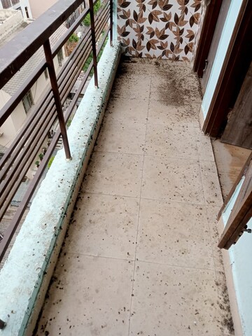 Balcony in 2 BHK Builder Floor at Paryavaran Complex – for Sale
