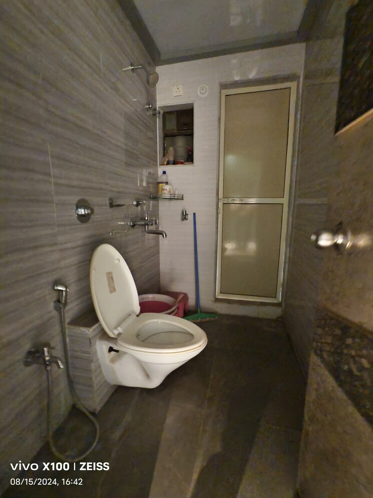 Bathroom, cosmos-jewels 4 Bedroom 1585 Sq.Ft. Apartment In Ghodbunder Road Thane 7427287