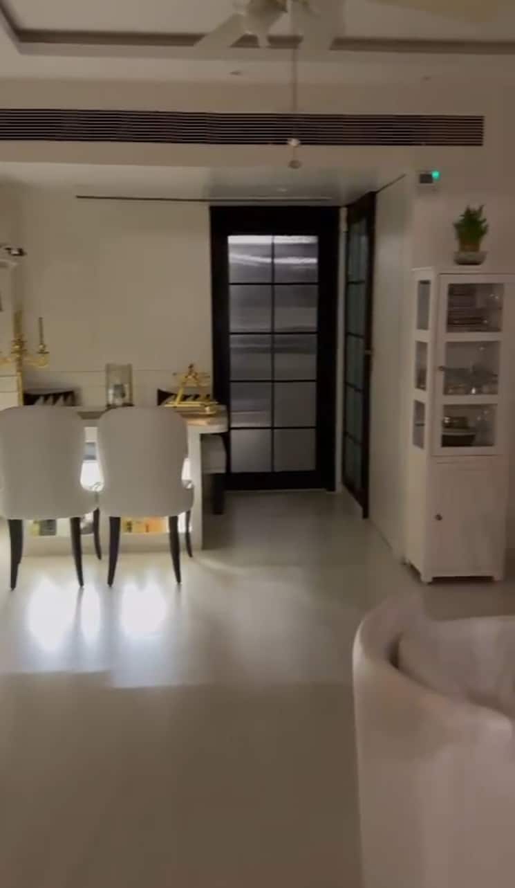 Living Room, lokhandwala-imperial-heights 4 Bedroom 3700 Sq.Ft. Penthouse In Bandra West Mumbai 7427320