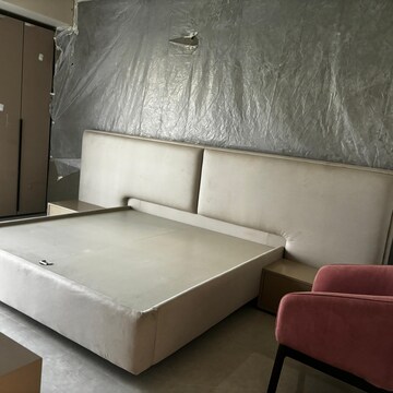 Bathroom in 3 BHK Apartment at Patiala Road – for Sale