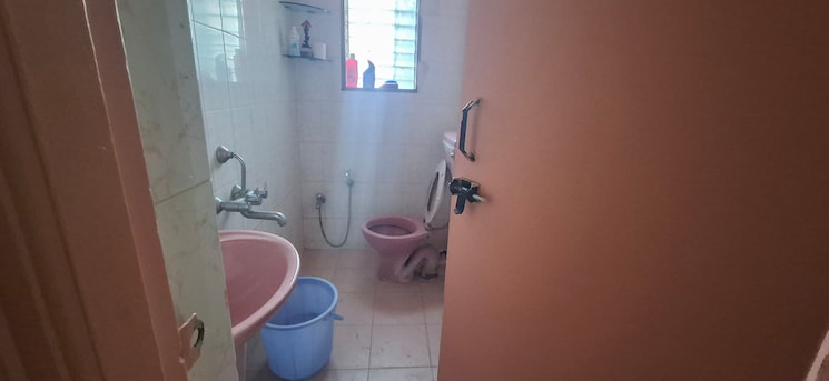 Bathroom, bora-planet 2 Bedroom 1000 Sq.Ft. Builder Floor In Pimple Nilakh Pune 7427596