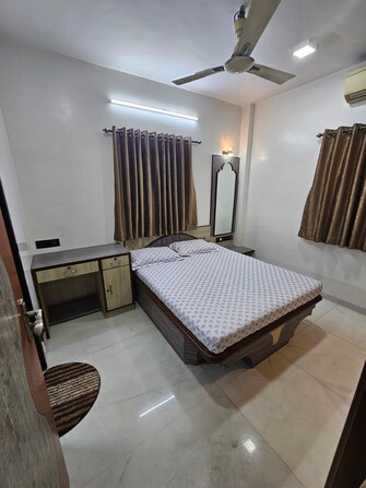 2 BHK Apartment For Rent in Vini Classic Kandivali West Mumbai  7427711