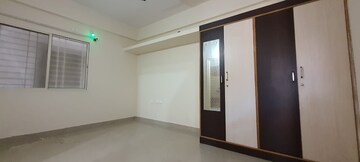 Room in 2 BHK Apartment at Whitefield – for Rent