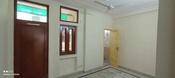 Room in 2 BHK Builder Floor at Chattarpur – for Rent