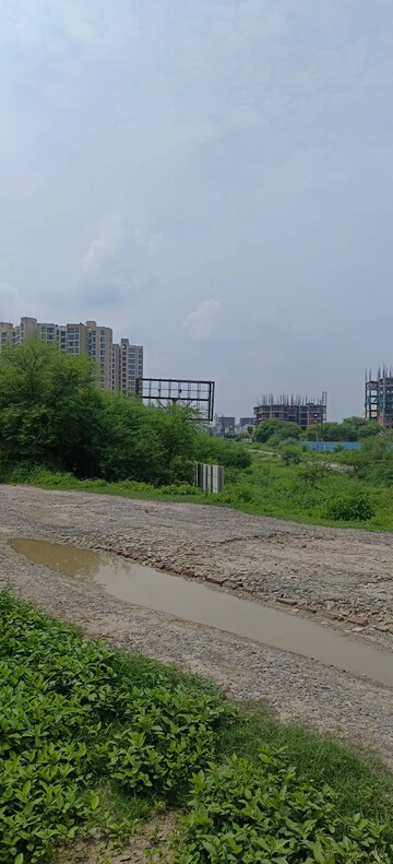 Plot Area in  Plot at Ansal Sushant Golf city, Sushant Golf City – for Sale