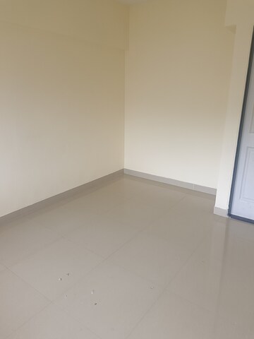 Master Bedroom in 3 BHK Apartment at Hubtown Greenwoods, Vartak Nagar – for Sale