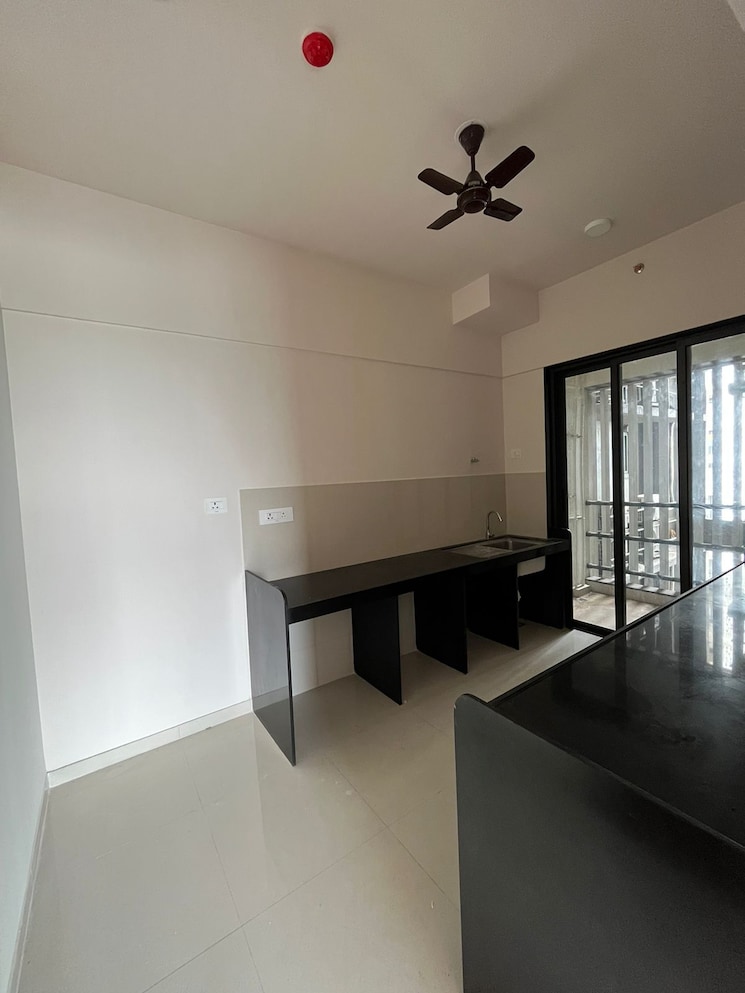 Kitchen, lodha-palava-crown 3 Bedroom 1400 Sq.Ft. Apartment In Dombivli East Thane 7428834