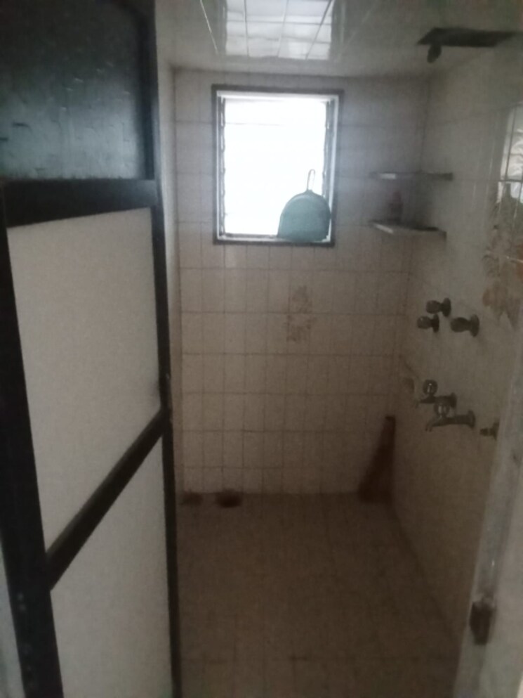 Bathroom, narendra-accord 1 Bedroom 515 Sq.Ft. Apartment In Mira Road Thane 7429054