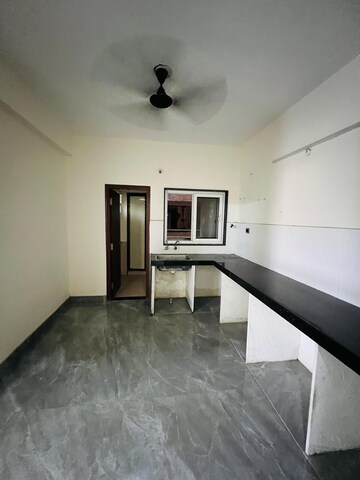 Room in 3 BHK Apartment at Labhandi – for Sale