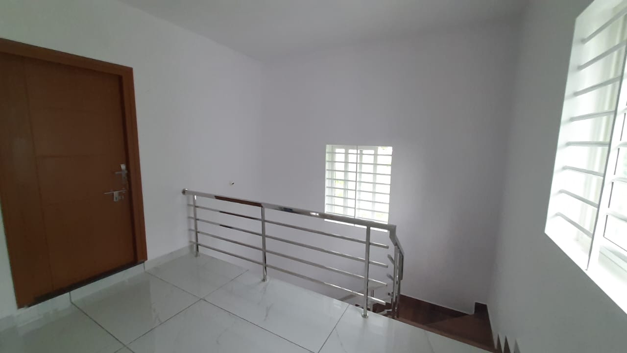 4 BHK Independent House For Resale in Mundoor Thrissur  7429349