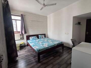 Bedroom in 4 BHK Apartment at Vipul Greens, Sector 48 – for Sale
