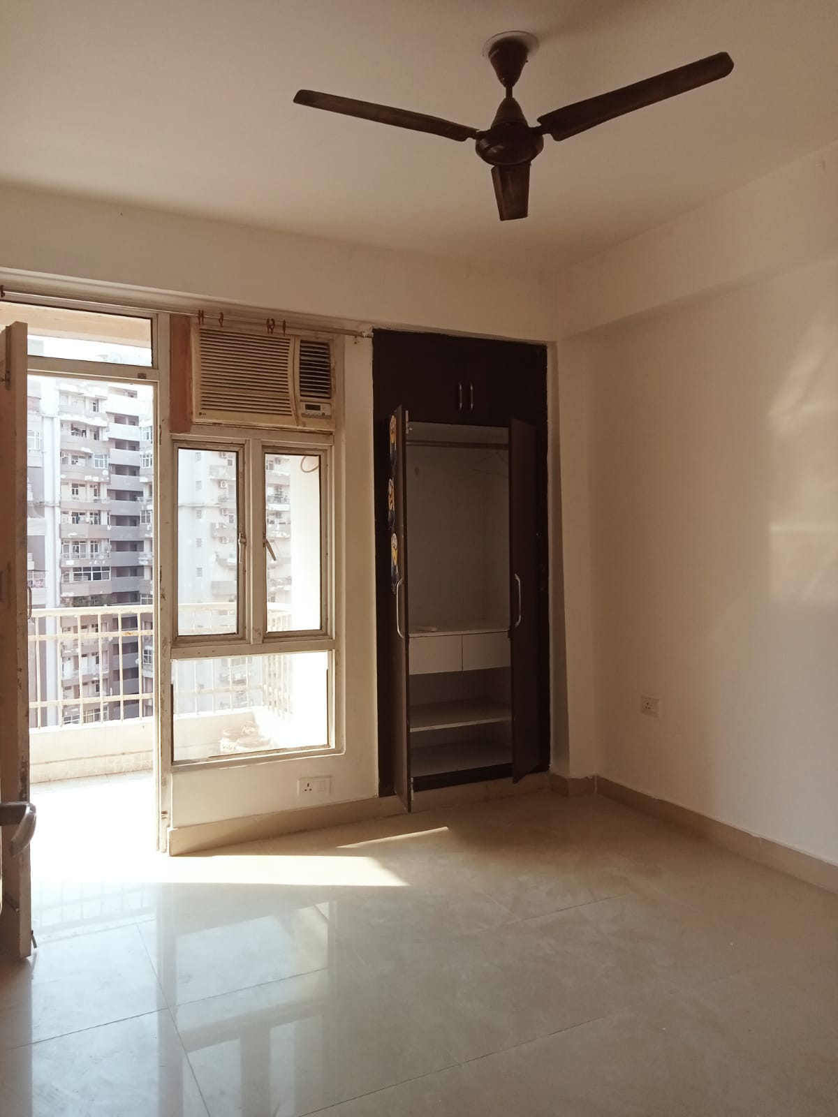 3 BHK Apartment For Resale in Supertech Cape Town Sector 74 Noida  7429562