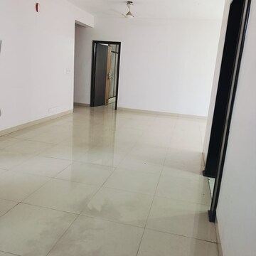 Room in 2.5 BHK Apartment at Experion The Heart Song, Sector 108 – for Sale