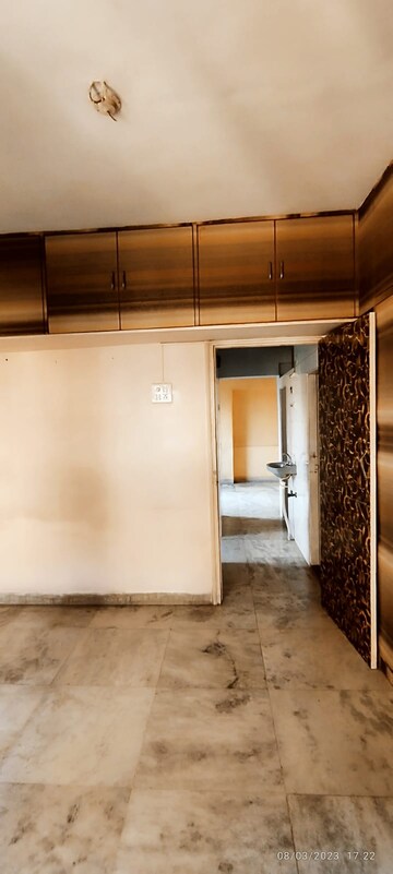 Room in 1 BHK Apartment at Sanghvi Garden, Manpada – for Sale