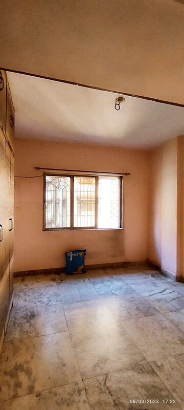 Room in 1 BHK Apartment at Sanghvi Garden, Manpada – for Sale