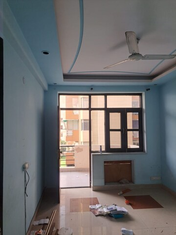 Living Room in 4 BHK Apartment at Pioneer Park Phase 1, Sector 61 – for Sale
