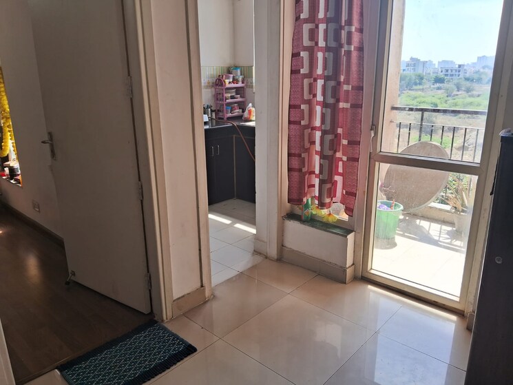 Living Room, bptp-parkland 3 Bedroom 180 Sq.Yd. Builder Floor In Sector 75 Faridabad 7429836