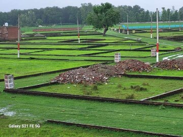  Plot – Exterior View View at Safedabad - for Sale