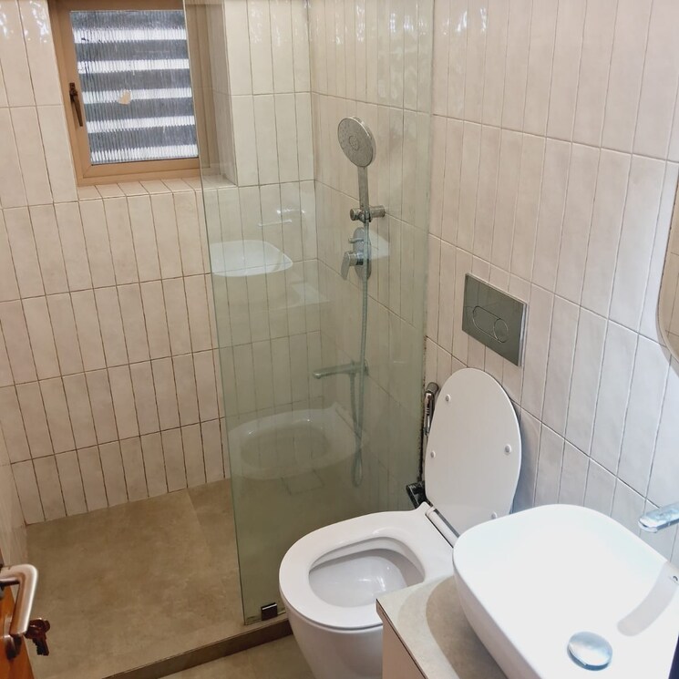 Bathroom, rajgrihi-apartment 2 Bedroom 850 Sq.Ft. Apartment In Nutan Laxmi Society Mumbai 7430279