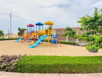  Plot – Exterior View View at Super Corridor - for Sale
