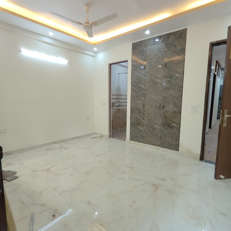 Room, malviya nagar 3 Bedroom 125 Sq.Yd. Builder Floor In Malviya Nagar Delhi 7430455