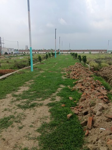 Plot Area in  Plot at Dhoom Manikpur – for Sale