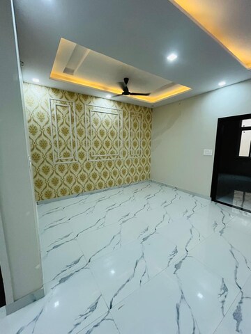 Bedroom in 4 BHK Villa at Gokul Nikunj, Kalwara – for Sale