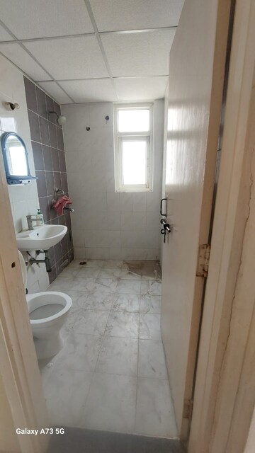 Bathroom in 2.5 BHK Apartment at RAS Palm Residency, Sector 76 – for Sale