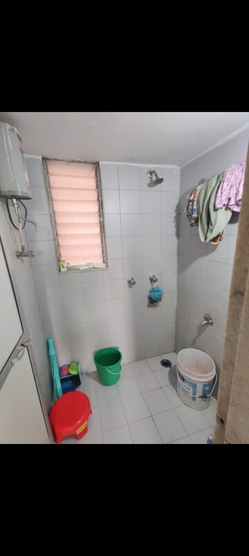 Bathroom in 1 BHK Apartment at Gautam CHS, Borivali East – for Sale