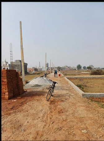 Plot For Resale in Vishnu Nagar Noida  7430910