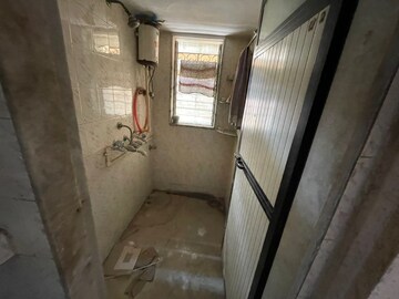 Bathroom in 1 BHK Apartment at Yash Dahisar Shivangan, Dahisar East – for Sale