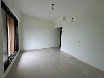 Room in 1 BHK Apartment at Sterling Heights Vasai East, Vasai East – for Sale