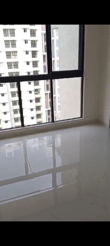 1 BHK Apartment For Sale in Runwal Gardens, Dombivli East