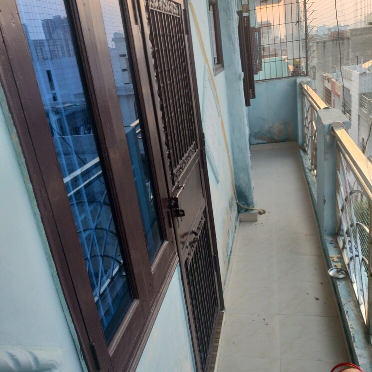 Balcony, anand-garden-rajendra-park 2 Bedroom 750 Sq.Ft. Builder Floor In Rajendra Park Gurgaon 7431645