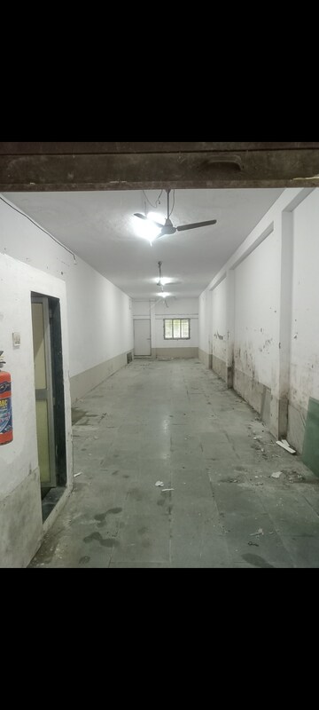 Commercial Warehouse 750 Sq.Ft. For Rent in Vikhroli West Mumbai  7431656