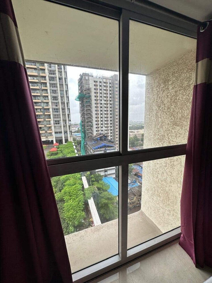 Kitchen, lodha-venezia 2 Bedroom 850 Sq.Ft. Apartment In Parel Mumbai 7431956