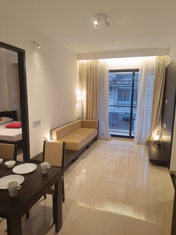 Living Room in 2 BHK Apartment at Seawoods – for Rent