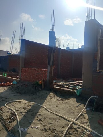 Living Room in 2 BHK Independent House at Khera Dhrampura – for Sale