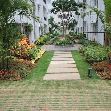2 BHK Apartment – Garden View at Jyothi Towers, Gajuwaka - for Sale