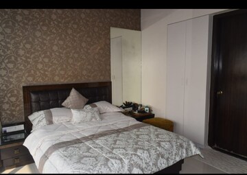 Bedroom in 4 BHK Apartment at Db Realty Orchid Enclave, Agripada – for Sale