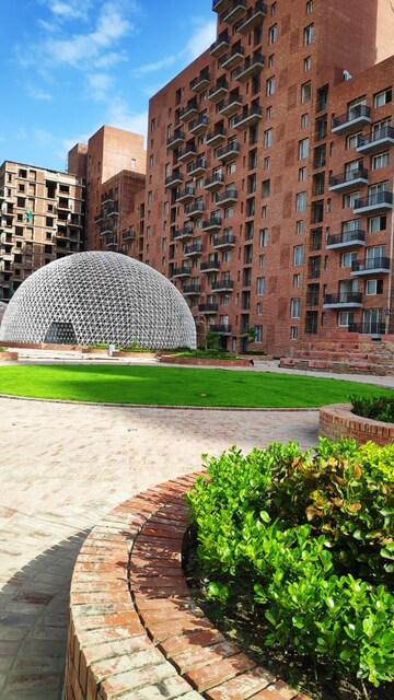 3 BHK Apartment – Garden View at Suraj Oranje Castle, Gomti Nagar - for Sale