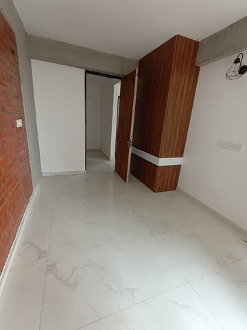Room in 2 BHK Apartment at Pareena Hanu Residency, Sector 68 – for Sale