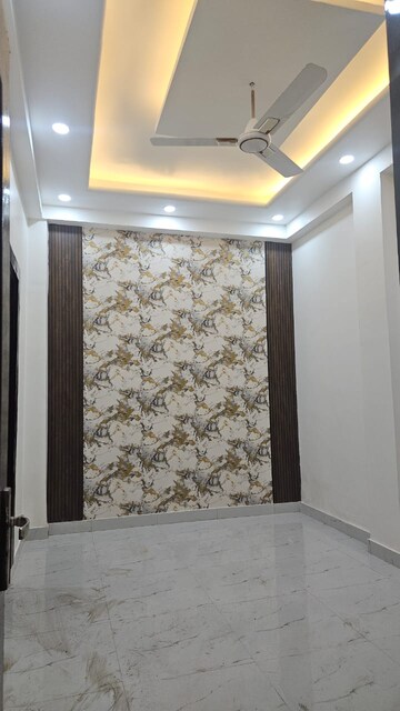 Building Lobby in 3 BHK Builder Floor at Pratap Vihar – for Sale