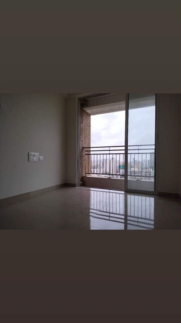Room in 1 BHK Apartment at JP North Aviva, Mira Road – for Sale