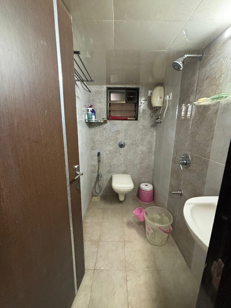 Bathroom, navkar-bhagyayog 1 Bedroom 500 Sq.Ft. Apartment In Borivali West Mumbai 7432935