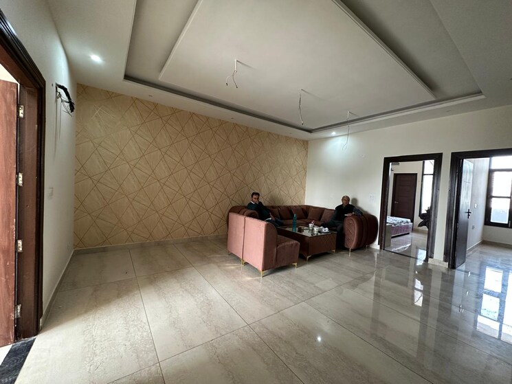 Living Room, patiala road 3 Bedroom 1323 Sq.Ft. Apartment In Patiala Road Zirakpur 7433161